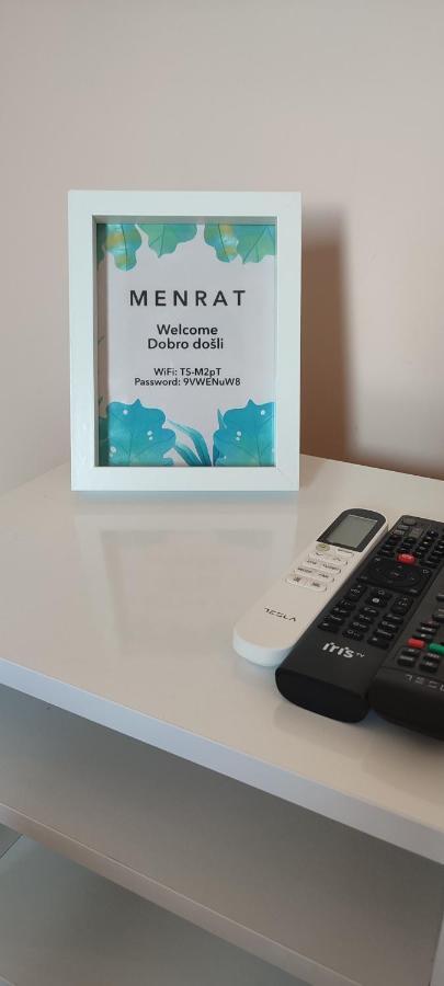 Menrat Apartamento Novi Sad Exterior foto
