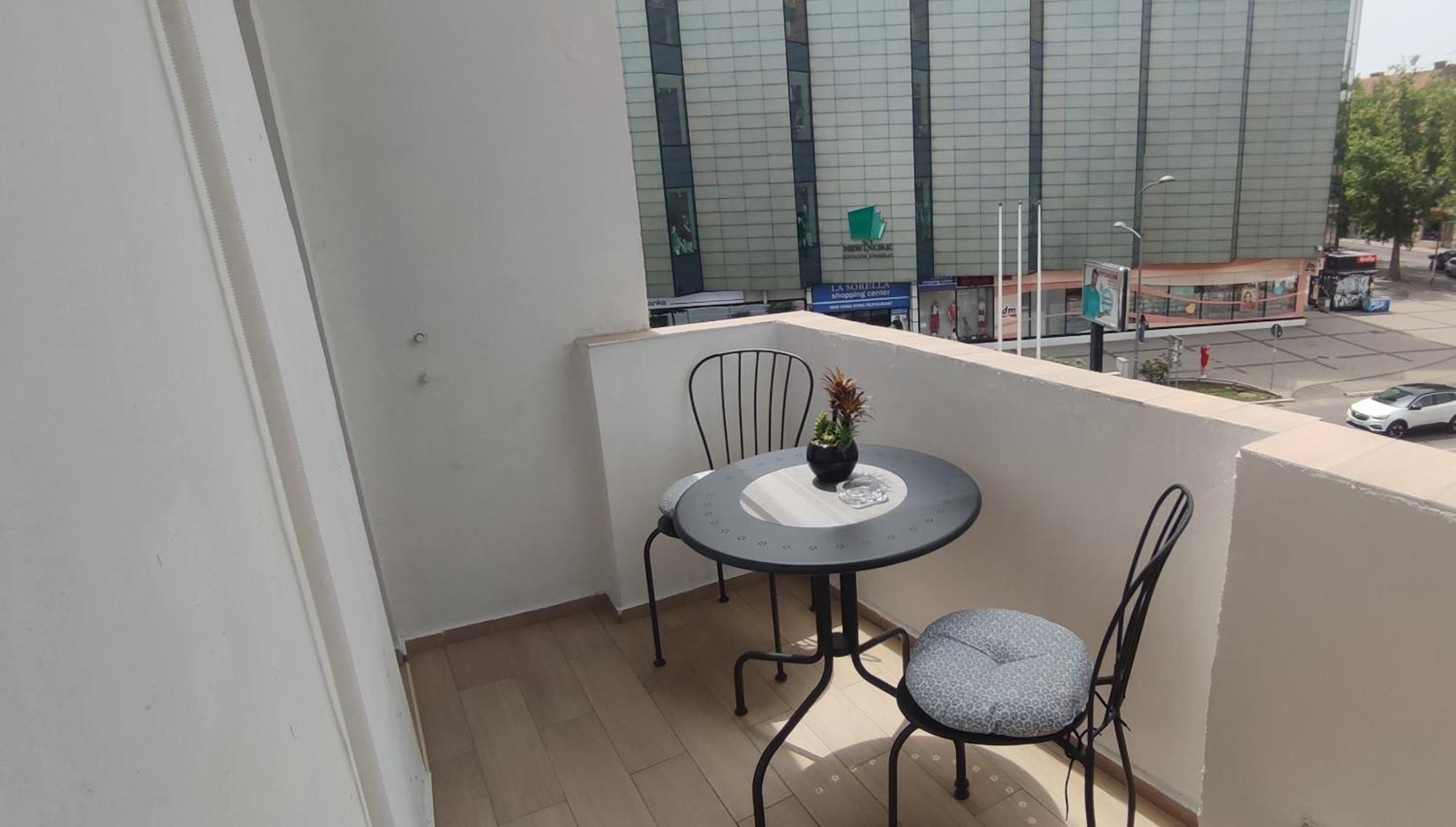 Menrat Apartamento Novi Sad Exterior foto